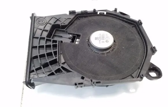 BMW 1 E81 E87 Subwoofer speaker 6513920478603 9204786