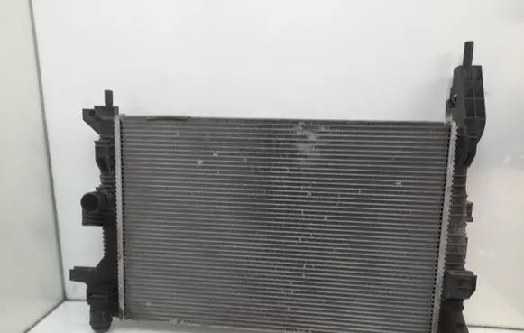 Ford Focus Coolant radiator M134578B BV618005BD