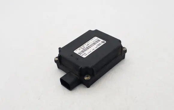 Audi A4 S4 B8 8K Garage door switch 8K0907410A