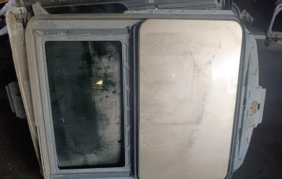 BMW 5 E34 Sunroof set 