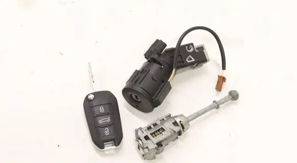 Opel Corsa F Ignition lock 96631233805784727