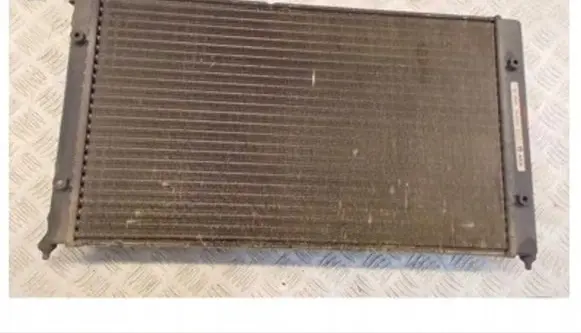 Volkswagen Golf III Coolant radiator
