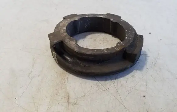 KIA Soul Rear coil spring rubber mount 553311J000