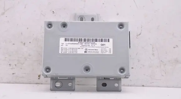 Mercedes-Benz GL X164 Head unit multimedia control A2049000300 A1718270345
