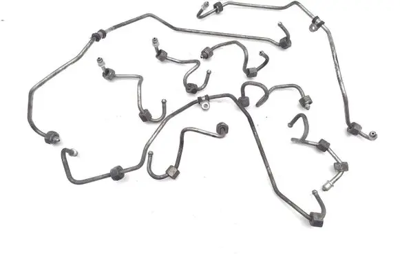 Jeep Grand Cherokee Fuel injector supply line/pipe