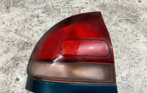 Mazda 626 Rear/tail lights 0431392L
