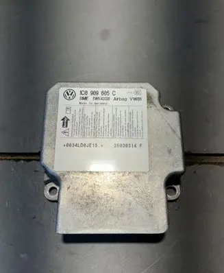 Volkswagen PASSAT B5.5 Airbag control unit/module 1C0909605C 5WK43130