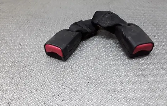 Mazda 2 Rear seatbelt buckle T20155B