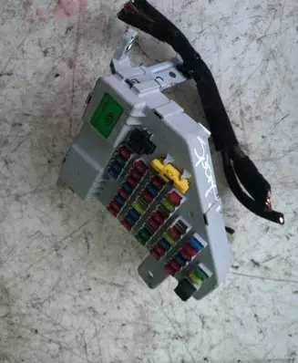 KIA Sportage Fuse module 919501F530