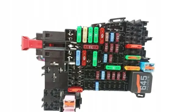 Skoda Kamiq Fuse box set 2Q0937615A