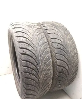 Volkswagen Golf II R15 winter/snow tires with studs 19565R15 GOODYEAR ULTRAGRIPEXTREME