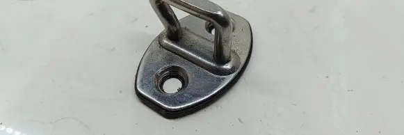 Volkswagen PASSAT B6 Front door lock loop/hook striker 3C0837033B
