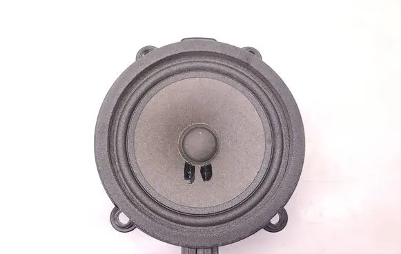 Volkswagen Crafter Front door speaker A9068270060 7297241028 00307515