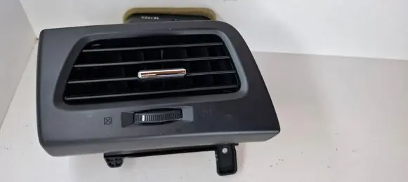 Honda CR-V Dashboard side air vent grill/cover trim 77630TA0A