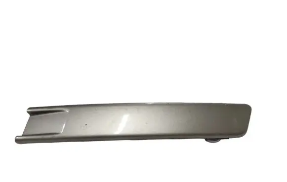 Front bumper splitter molding
