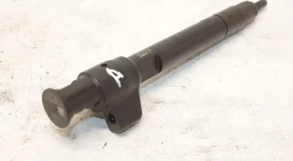 Fuel injector