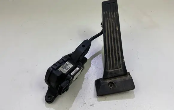 Hyundai ix35 Accelerator throttle pedal FJC0211A2900