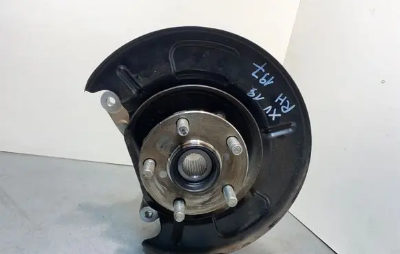 Subaru XV II Rear wheel hub