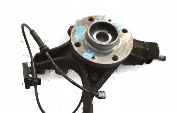 Peugeot 308 Front wheel hub spindle knuckle