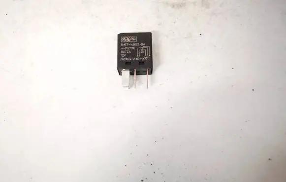 Land Rover Discovery 3 - LR3 Other relay 5m5t14b192ba 5m5t-14b192-ba