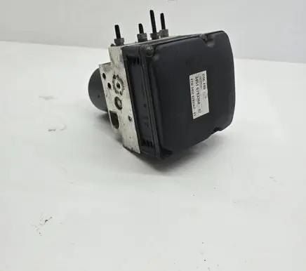 BMW 6 E63 E64 ABS Pump 6783360 6783362