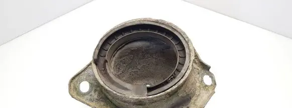 Volvo V70 Coil spring/strut mount 