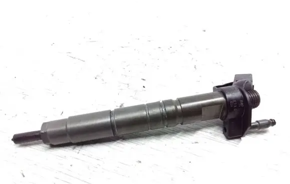 Mercedes-Benz ML W164 Fuel injector A6420701187 0445116026