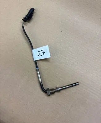 Toyota Avensis T270 Exhaust gas temperature sensor 55271703