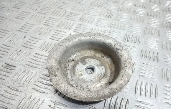 BMW 1 E81 E87 Coil spring mount 