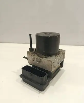 Volkswagen Polo IV 9N3 ABS Pump 6Q0614117S 482150905050 0265221112