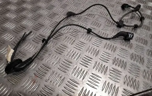 Audi A3 S3 8V Front ABS sensor wiring 