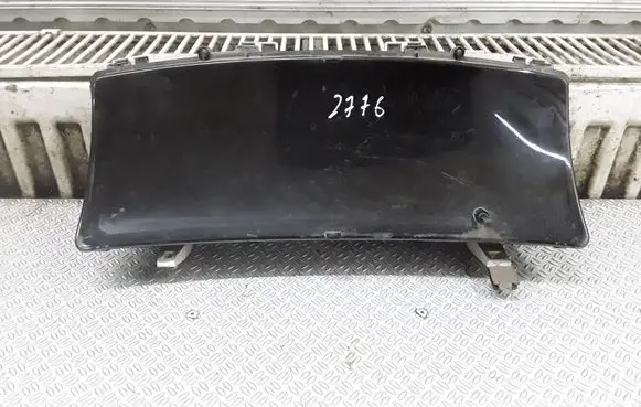 Toyota Corolla Verso E121 Speedometer (instrument cluster) 8380013150