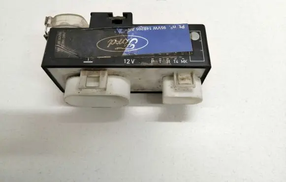 Ford Galaxy Coolant fan relay 7M0000317