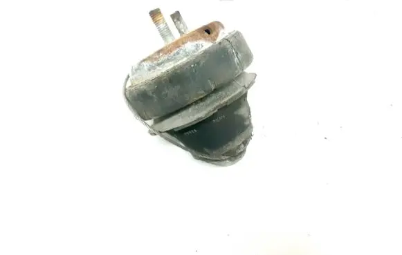 Volvo XC70 Engine mount bracket 9485551