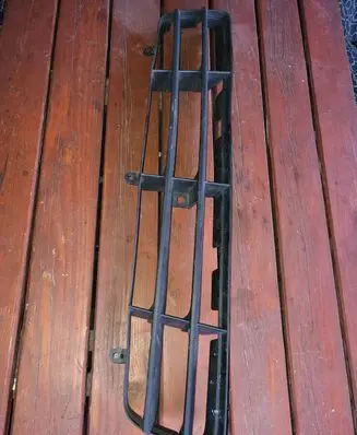 Opel Zafira A Front bumper lower grill 09271062