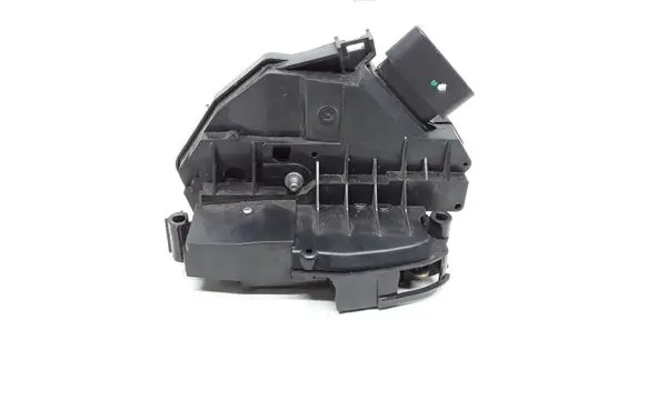 Volvo S60 Front door lock 31301740