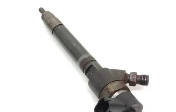 Volvo S60 Fuel injector 0445110251 30750283