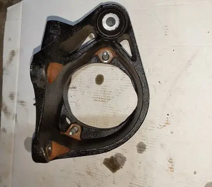 Volvo XC60 Driveshaft support bearing bracket 31401326