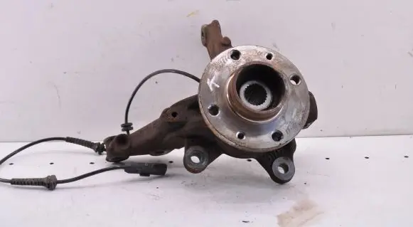 Dacia Sandero III Front wheel hub