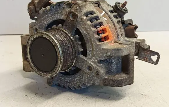 Toyota RAV 4 (XA30) Generator/alternator 1042104771 2706026030
