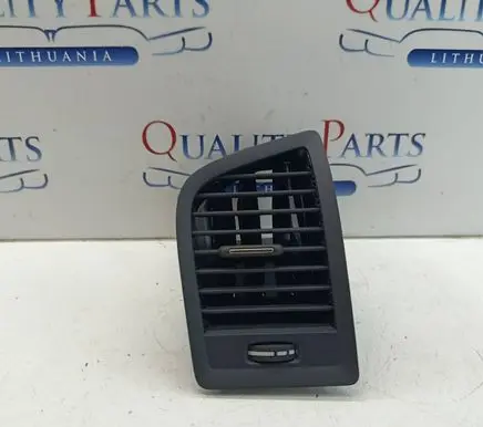 Volvo XC60 Dashboard side air vent grill/cover trim 1009820
