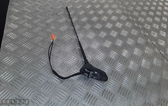 Peugeot 208 I Aerial GPS antenna 9804058080