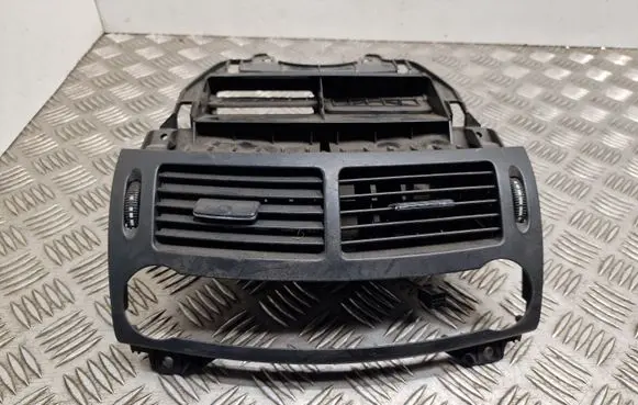 Mercedes-Benz E W211 Dash center air vent grill A2118301854