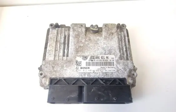 Volkswagen PASSAT B6 Engine control unit/module 03G906021NK 03G926021AB 0281013440