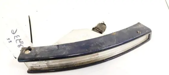 Volkswagen PASSAT B6 Front indicator light 084411623RF