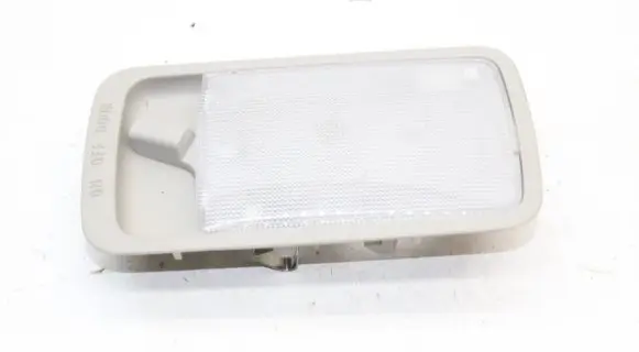 Nissan Leaf I (ZE0) Front seat light 26410EL00A