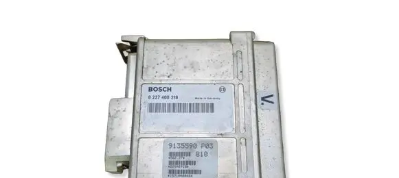 Volvo 940 Engine control unit/module 0227400219