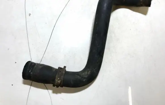 Ford Focus Engine coolant pipe/hose 98ab8b273ef