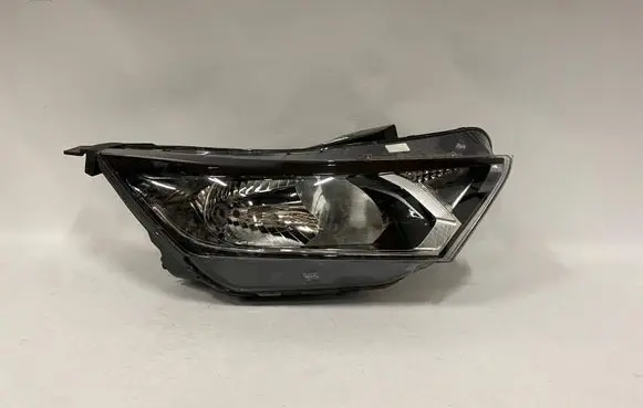 Hyundai i20 (BC3 BI3) Headlight/headlamp 92101Q0050