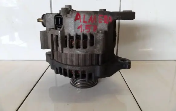 Nissan Almera N16 Generator/alternator